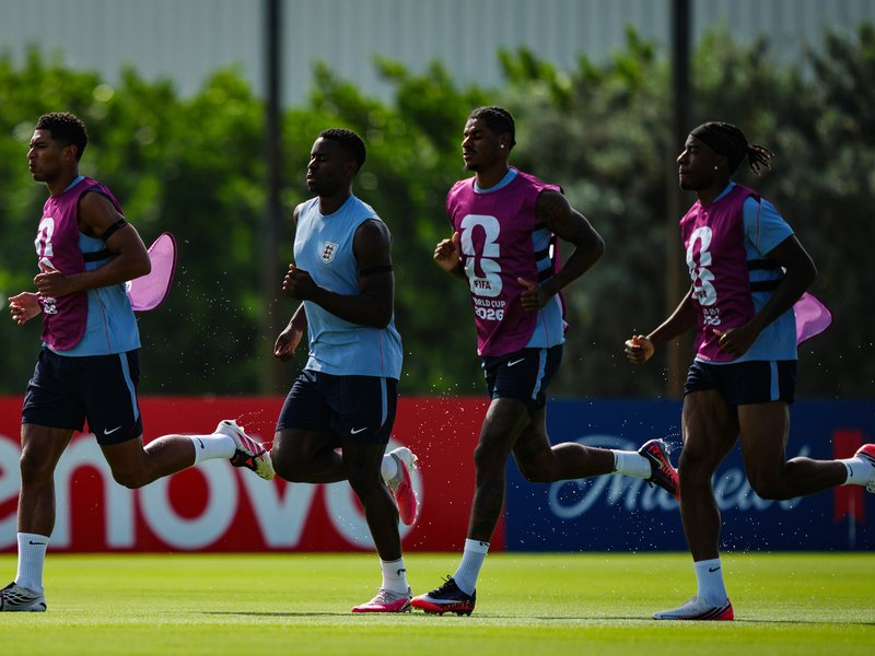 England football team (Xinhua/IANS)