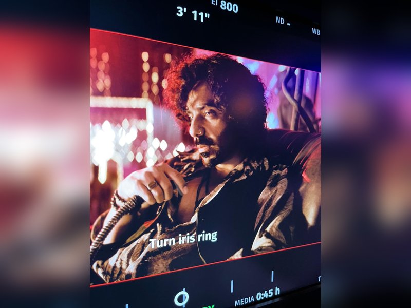 'Villain' Aparshakti Khurrana is ‘chillin' as he shares BTS from 'Gunmaster G9' set