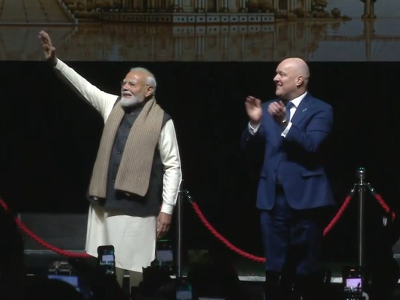 Indian community gives thunderous welcome to PM Modi amid 'Bharat Mata Ki Jai' chants