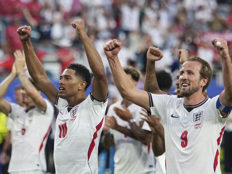 Easy to create division but England are completely together: Kane 
