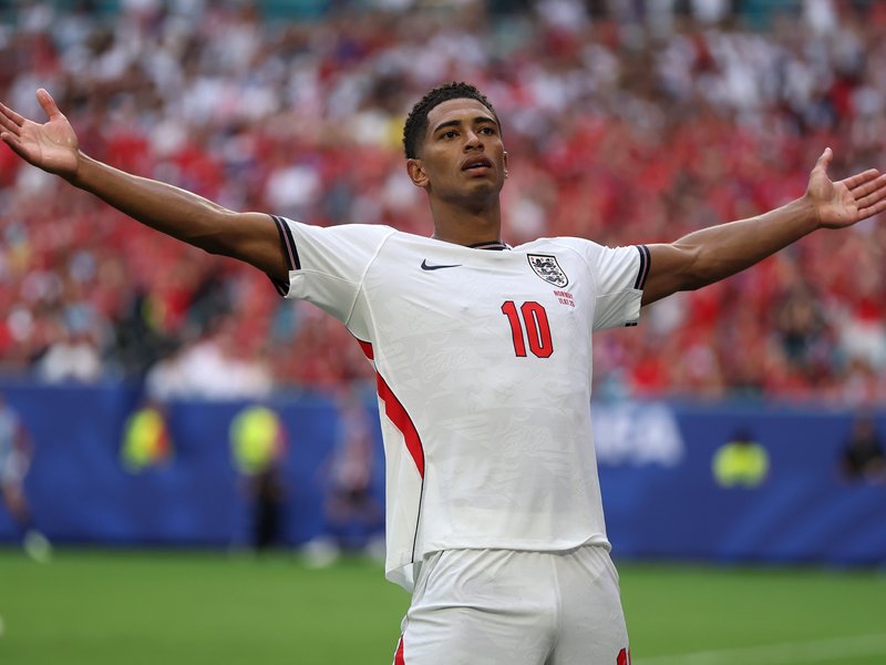 FIFA WC: Bellingham brace fires England into SF