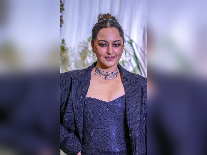 Sonakshi Sinha, Pooja Bhatt and others extend support to students amid alleged use of violence during CJP protest march
