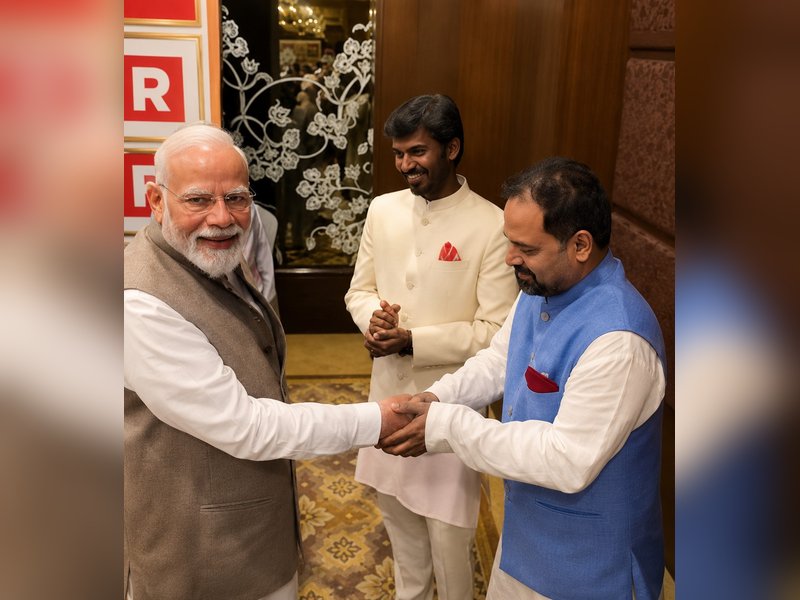 PM Modi’s informal interaction with ‘Panchayat’ actors part of ‘next level’ connect with people