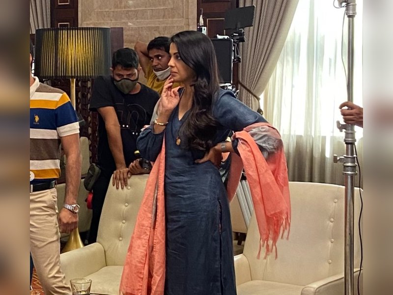 'फ्रेम' का हिस्सा बनकर भावुक हुईं मुग्धा गोडसे, बोलीं- 'छोटी भूमिका के बावजूद सभी ने घर जैसा अपनापन दिया'