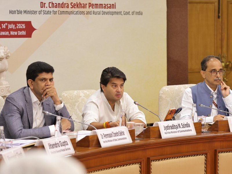 इंडिया पोस्ट 'डाक सेवा, जन सेवा' के मूल मंत्र के साथ आगे भी कीर्तिमान बनाता रहेगा: ज्योतिरादित्य सिंधिया