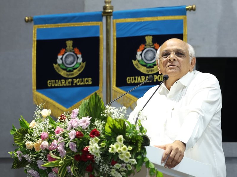 पीएम मोदी, केंद्रीय मंत्रियों और मुख्यमंत्रियों ने गुजरात के मुख्यमंत्री भूपेंद्र पटेल को दी जन्मदिन पर बधाई