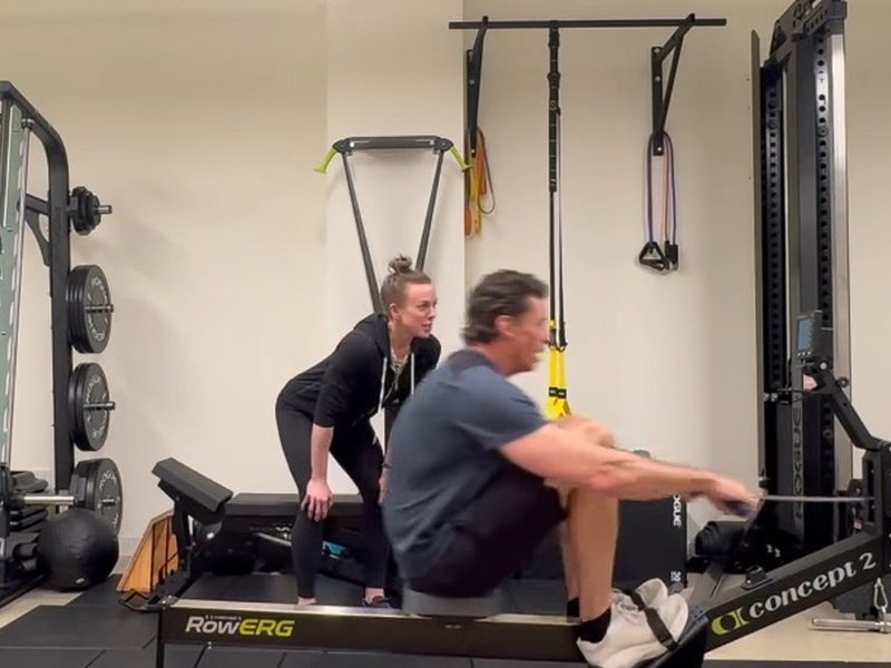 Hugh Jackman hits beast mode with impressive performance during training session