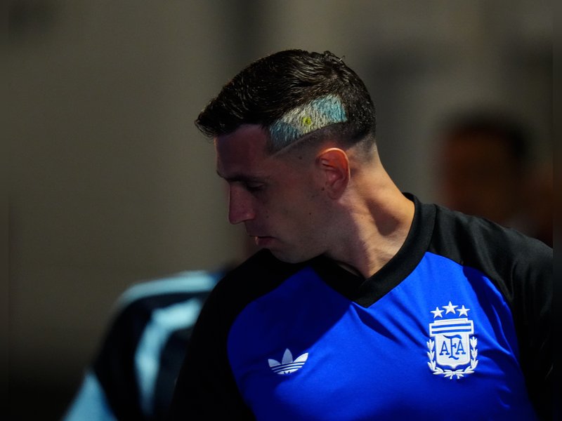 FIFA WC: Argentina goalkeeper Martinez wants teammates to shine