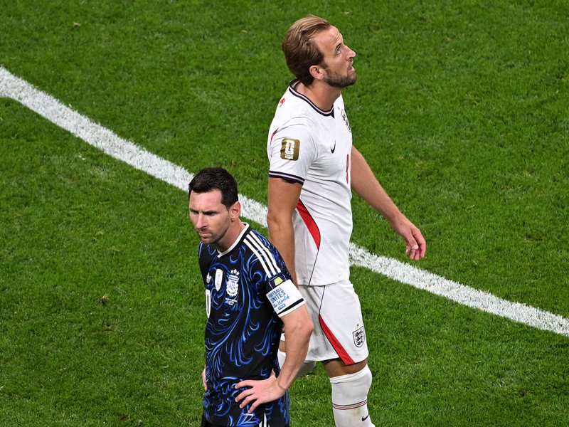 FIFA to probe Argentina players for 'insensitive' banner on Falkland after England semis