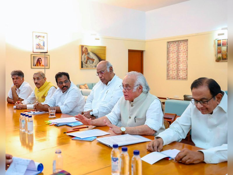 Kharge writes to PM Modi, seeks all-party meeting on revised Delimitation Bill