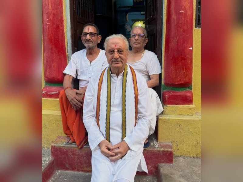 अनुपम खेर ने अयोध्या में पूरी की 'श्री राम भूमि' की पहले शेड्यूल की शूटिंग, बोले- 'मेरा एक हिस्सा यहीं रह गया'