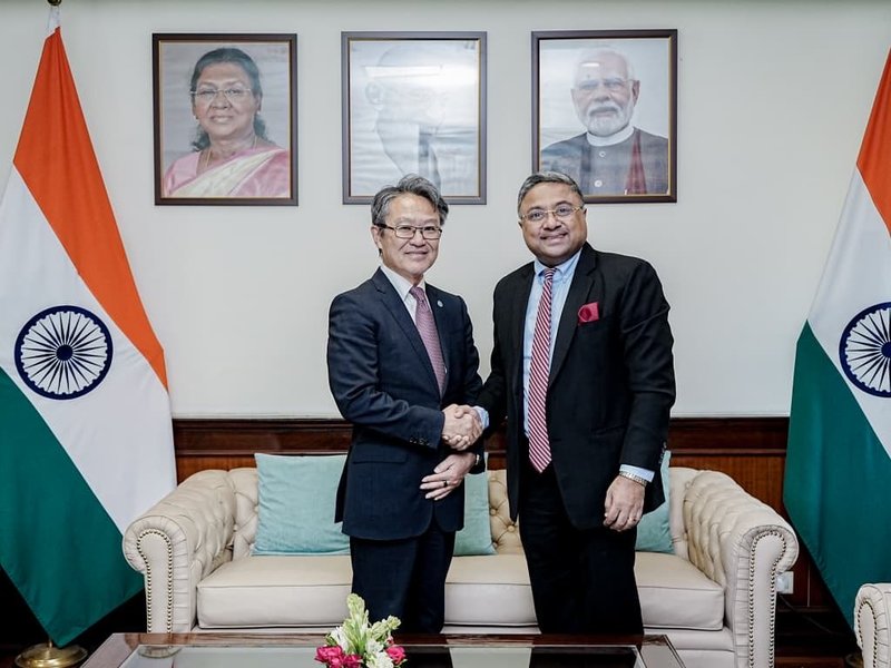 Outgoing FAO India representative calls on MEA Secretary