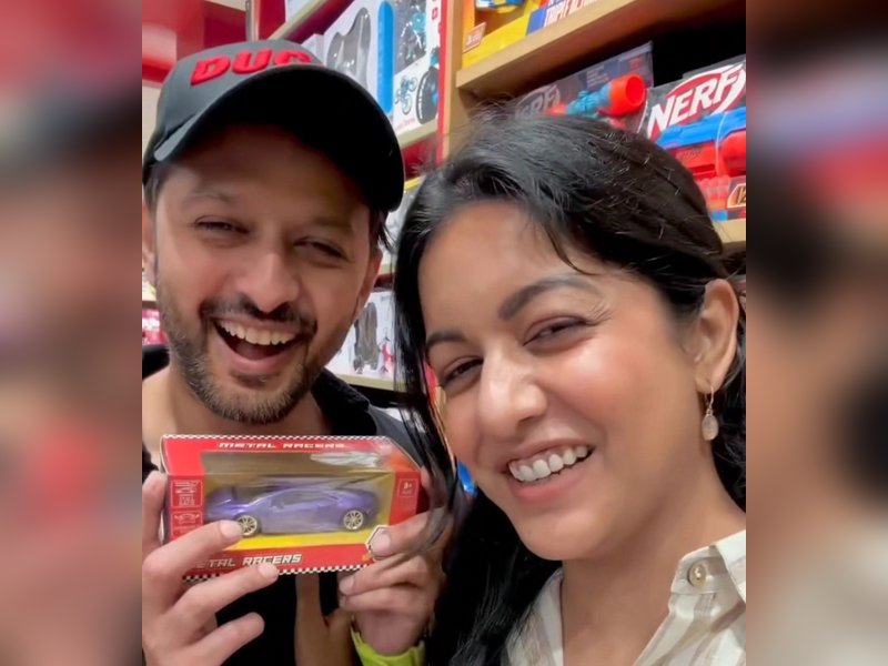 Ishita Dutta gifts husband Vatsal Sheth with toy replica of 'Tarzaan: The Wonder Car'