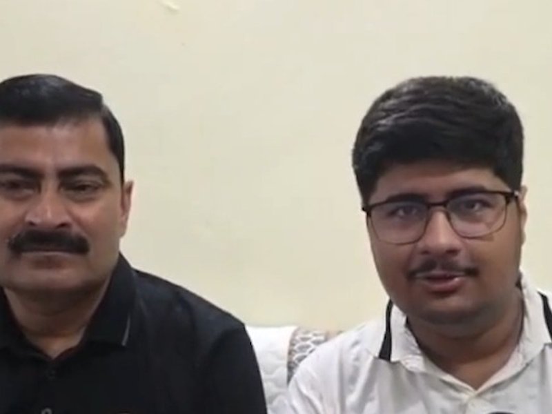 Garhwa celebrates as SDM Mayank Bhushan's son Gyanendra tops Jharkhand in NEET (Photo: IANS)