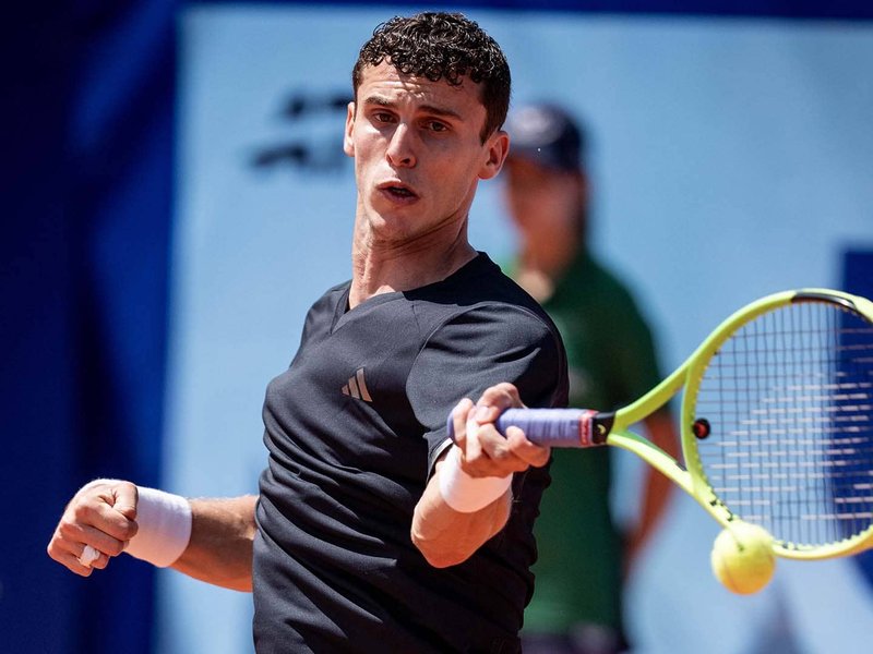 Juan Manuel Cerundolo sinks Casper Ruud, top seed Bublik out on day of upsets in Gstaad, Switzerland, on Friday. Photo credit: ATP Tour/X