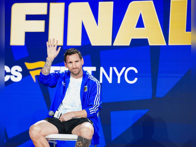Argentina name Messi in October friendly squad for farewell game