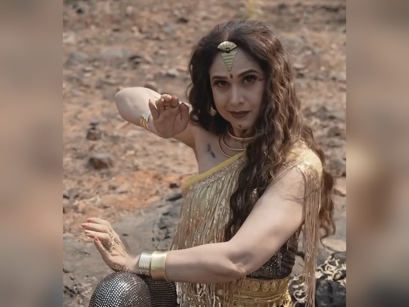 Meenakshi Seshadri recalls Reena Roy’s 70s ‘Nagin’ magic and Sridevi’s iconic ‘Nagina’ era