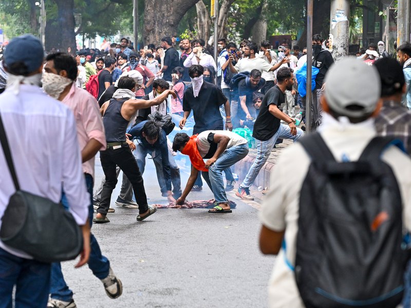Five FIRs registered in violent Delhi protest clashes