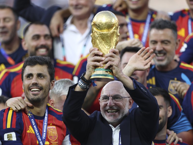 Spain coach Luis de la Fuente set for contract extension till 2030 after WC glory