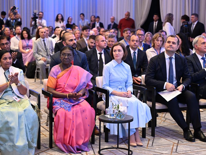 World’s largest democracy, valued friend: Moldovan Prez about India