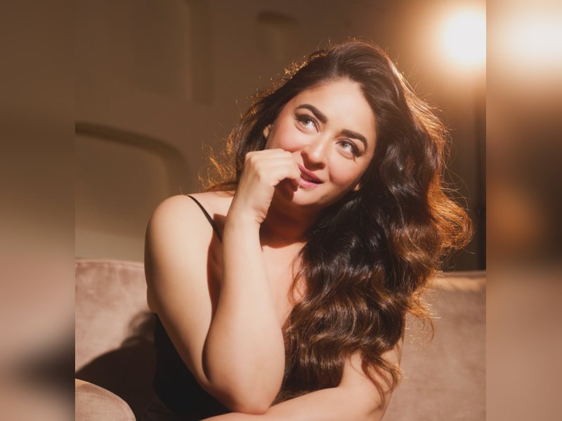 Mahhi Vij condemns alleged violence against young protesters during CJP protest march, says ‘This is not democracy’