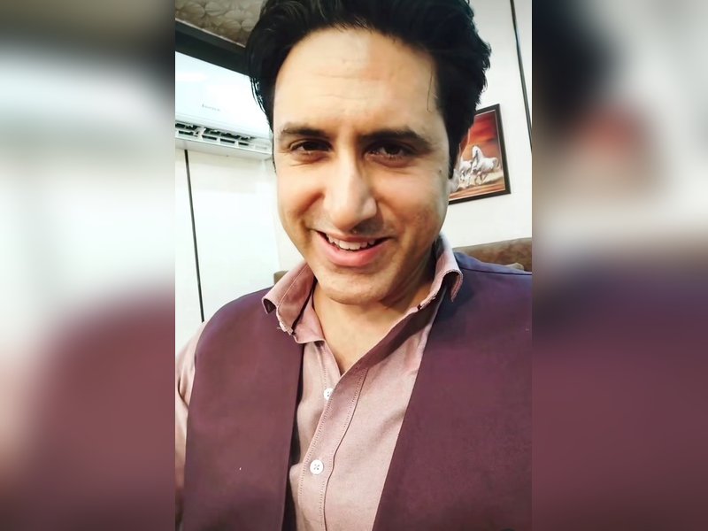 'KSBKBT's Sumeet Sachdev says he almost choked on food, co-stars joked about recording to gain social media followers