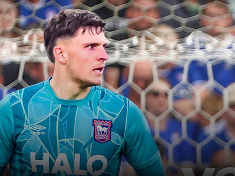 Ipswich Town sign Dutch goalkeeper Kayne van Oevelen on a five-year deal