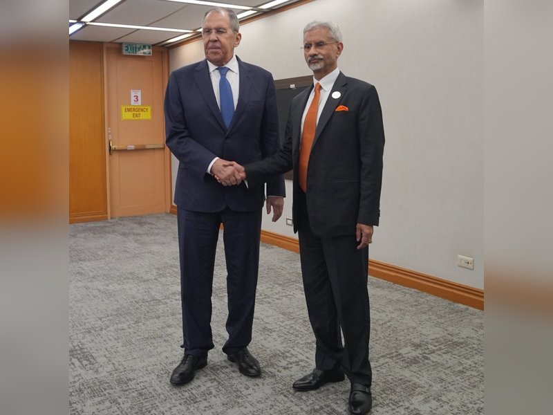 EAM Jaishankar meets Russian counterpart Lavrov, reiterates concerns about safety of Indian seafarers 