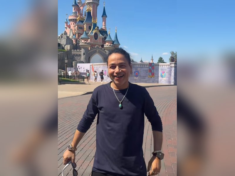 Kailash Kher finds childhood joy in Paris, says ‘the greatest journey is rediscovering the child within’