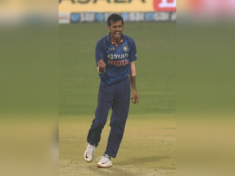 युजवेंद्र चहल: शतरंज का साथ छोड़ थामा क्रिकेट का दामन, टी20 इंटरनेशनल में 'पंजा' खोलने वाले पहले भारतीय गेंदबाज
