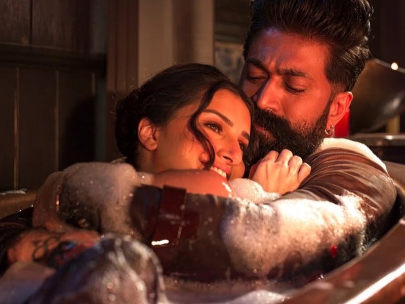 Tara Sutaria shares her favourite moments with Yash in romantic track ‘Madhosh’ from Toxic