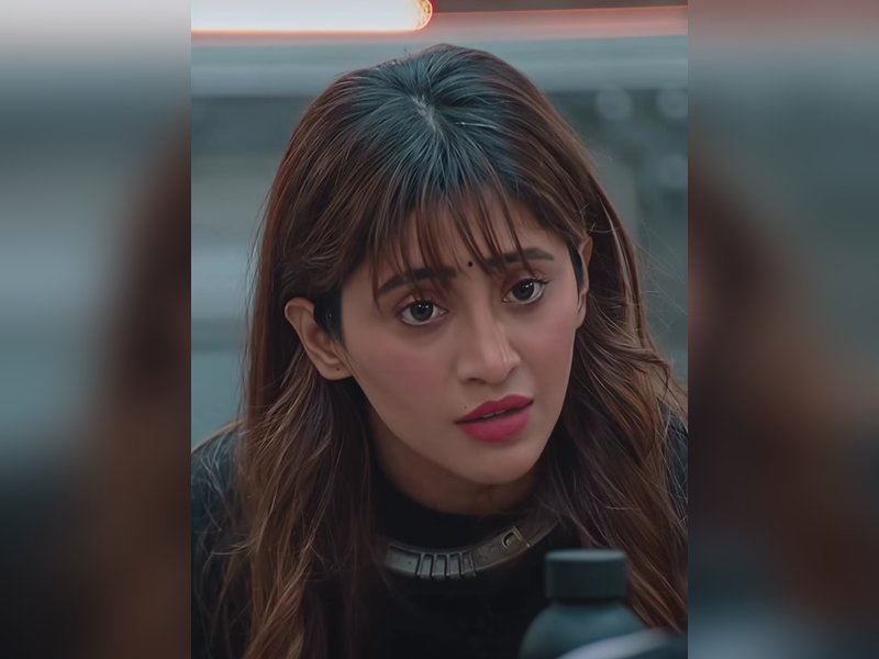 Apoorva Makhija tells Shivangi Joshi Harshad Chopra is 'in love' with her, informs about Shilpa Shinde's remarks on her virginity