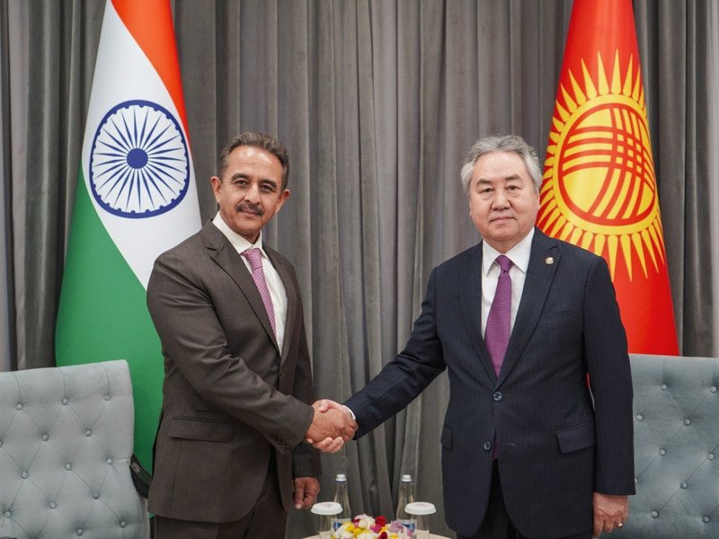 MoS Singh, Kyrgyzstan's Foreign Minister Kulubaev discuss ways to strengthen cooperation  