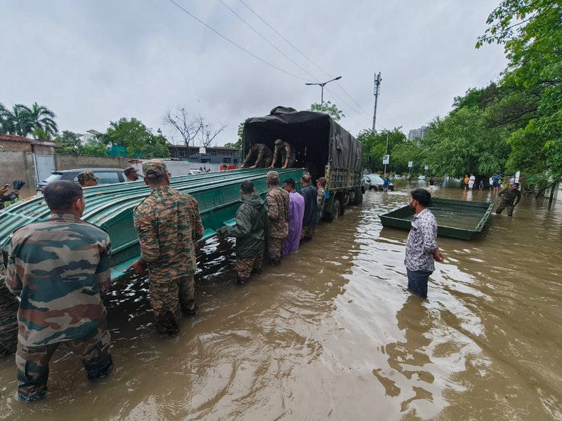 Indian Army joins flood rescue operations as heavy rain continues to disrupt South Gujarat