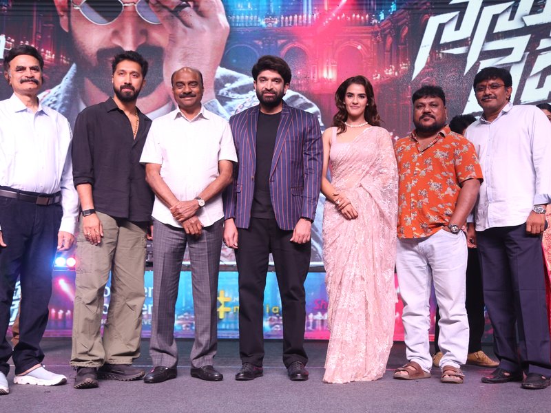 Nargis Fakhri’s sizzling romantic number 'Konchem Konchem' from Havish-starrer 'Nenu Ready' released (Photo:IANS/PR)