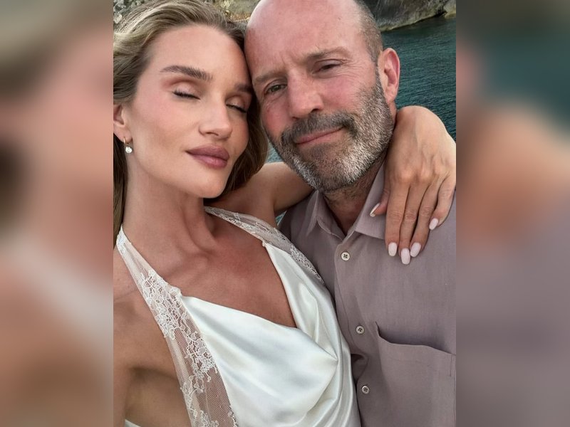 Rosie Huntington-Whiteley pens b’day note for beau Jason Statham: The action man who does it all