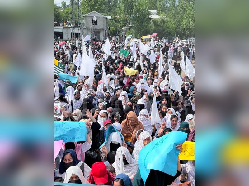 PoK tensions rise as JAAC launches long march after talks with Pakistan authorities fail; calls for restraint