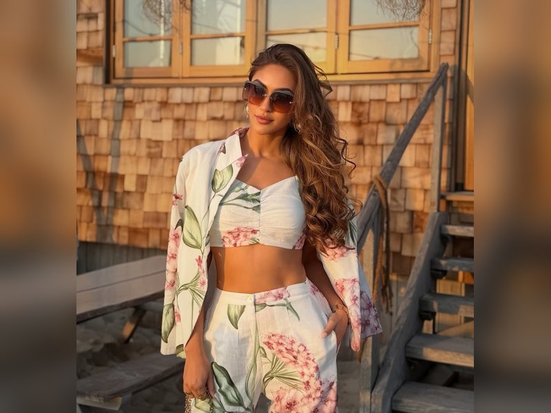 Krystle D’Souza gets ‘caught between posing and pausing’ as she explores the Netherlands