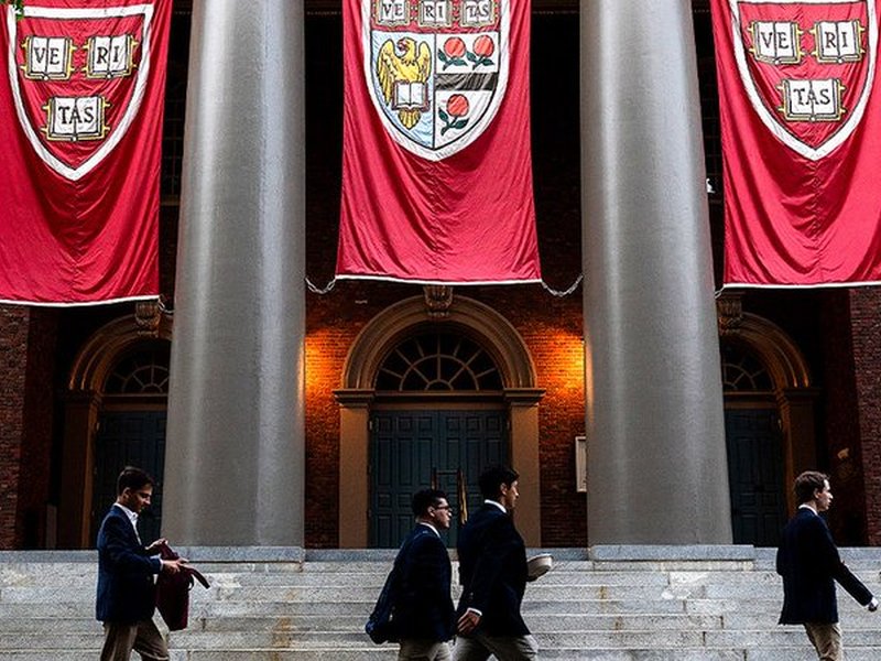 US Senator seeks scrutiny of China funds at US universities