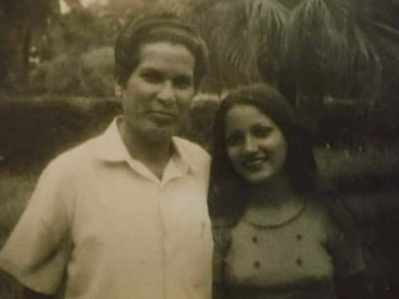Himani Shivpuri shares unseen pictures of her parents on Guru Purnima, calls them her 'first gurus'