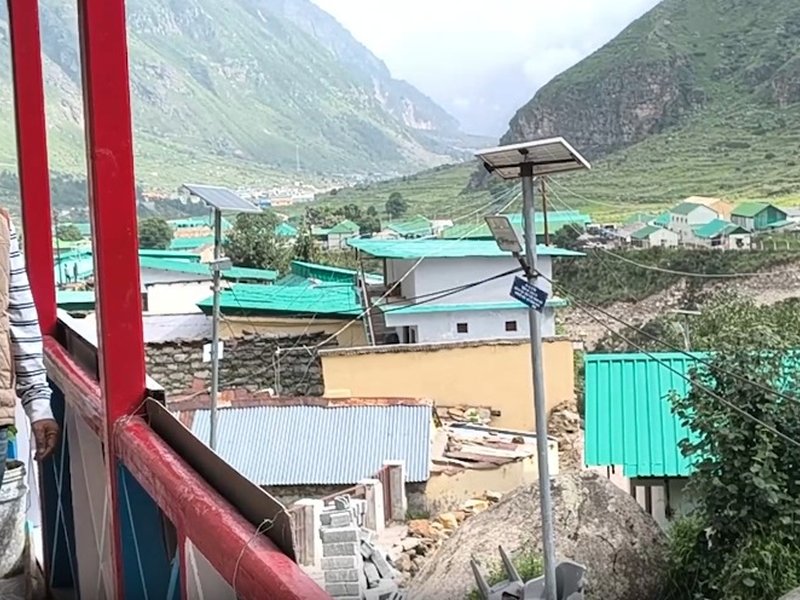 वाइब्रेंट विलेज योजना से सीमांत माणा गांव में विकास की नई रफ्तार, सुविधाओं के विस्तार से बदल रही तस्वीर