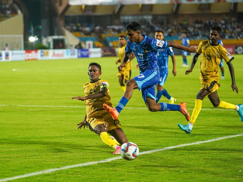 Indian Air Force Football Team edge past Defenders FC for hard-fought victory in the 135th Durand Cup in a Group C fixture of the 135th Durand Cup at the Birsa Munda Football Stadium in Ranchi on Wednesday. Photo credit: Durand Cup