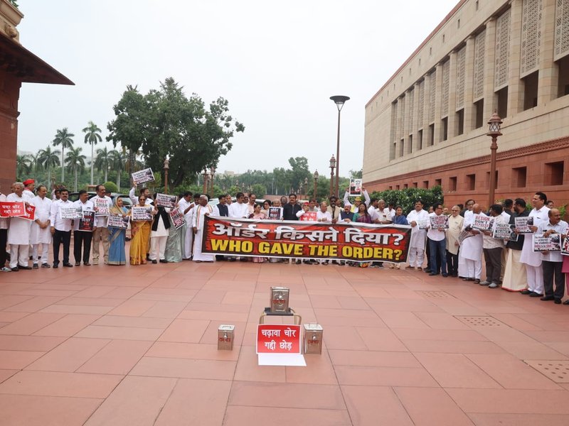 INDIA bloc stages 'Who gave the order' protest at Parliament; NDA says 'raise meaningful questions'
