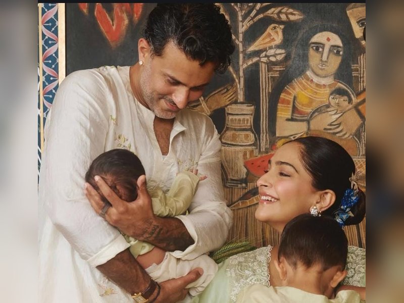 'तुम्हें हर जन्म में चुनूंगी' - सोनम कपूर और सास प्रिया आहूजा ने आनंद आहूजा के बर्थडे पर लुटाया प्यार