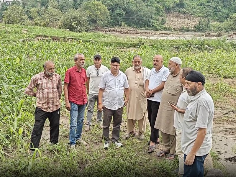 J&K: Agri Dept begins crop loss assessment in Rajouri, farmers’ compensation soon (Photo: IANS)