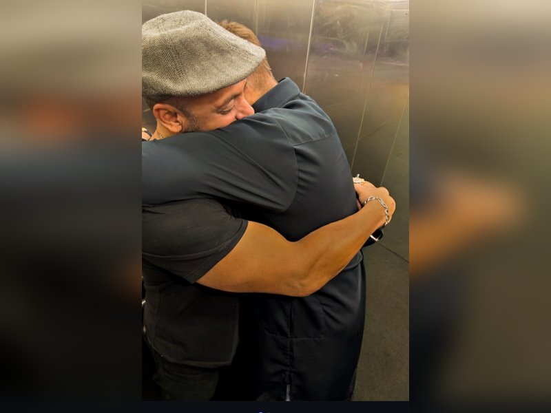 Salman Khan shares emotional reunion with 'bada bhai' Sanjay Dutt, says 'Allah, Bhagwan, Jesus keep him happy'
