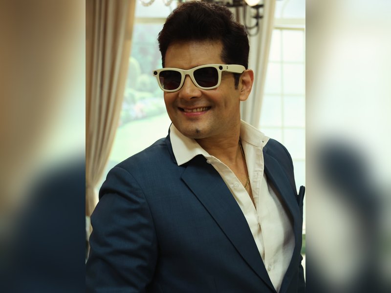 Amar Upadhyay rings in 50th birthday with heartmelting notes from children