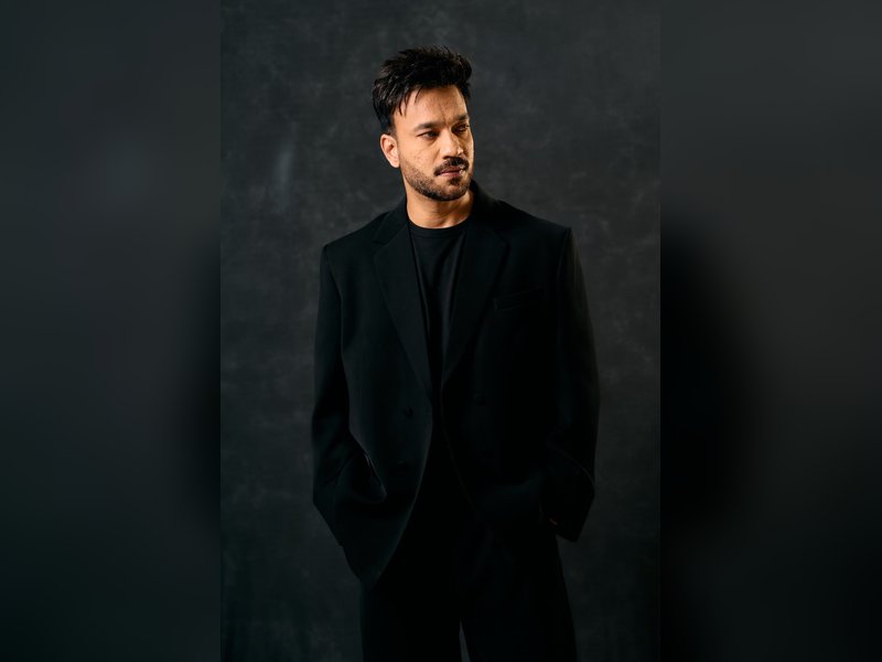 Viccky Jain ropes in Tiger Shroff for maiden project, announces new production house on birthday