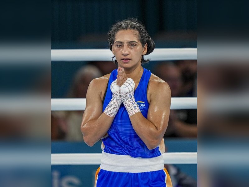 कॉमनवेल्थ गेम्स 2026: उपराष्ट्रपति राधाकृष्णन और रक्षा मंत्री राजनाथ सिंह ने प्रीति, जैस्मीन, प्रवीण और सेल्वा को दी बधाई  