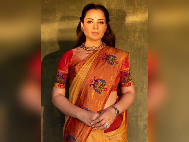 Kangana hits back at Hrithik: Stop adding fuel to the fire & embarrassing your partner